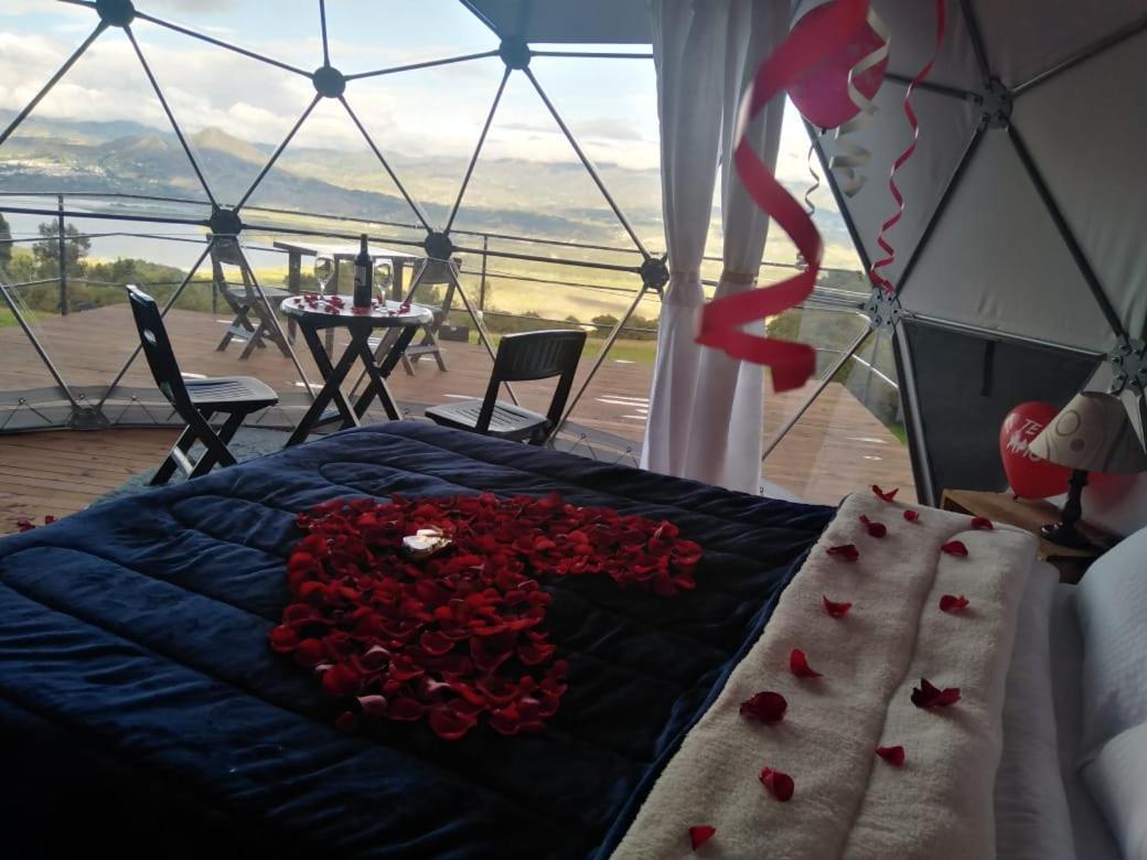 Glamping Hermoso Amanecer Гуатавита Экстерьер фото